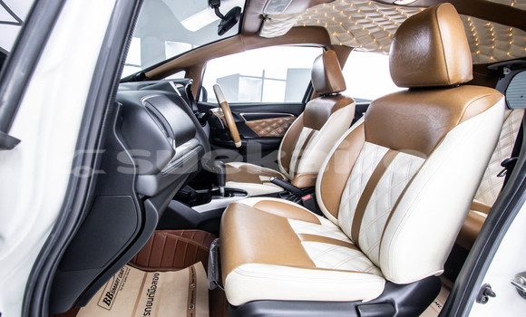 Buy Used Honda Jazz White Car in Bangkok in Bangkok Buy Used Honda Jazz White Car in Bangkok in Bangkok