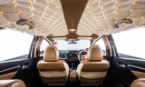 Buy Used Honda Jazz White Car in Bangkok in Bangkok Buy Used Honda Jazz White Car in Bangkok in Bangkok