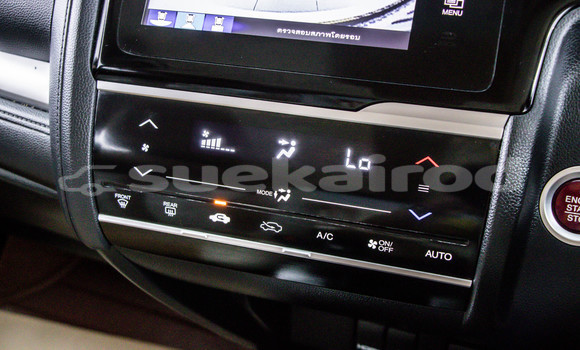 Buy Used Honda Jazz White Car in Bangkok in Bangkok Buy Used Honda Jazz White Car in Bangkok in Bangkok