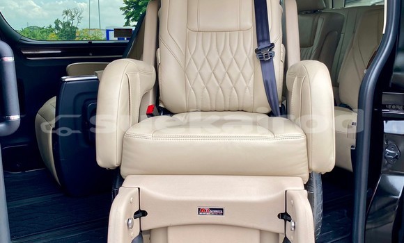 Buy Used Toyota Matrix Black Car in Bangkok in Bangkok Buy Used Toyota Matrix Black Car in Bangkok in Bangkok