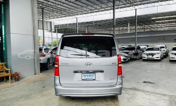 Buy Used Hyundai H1 Other Car in Bangkok in Bangkok Buy Used Hyundai H1 Other Car in Bangkok in Bangkok