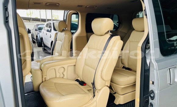 Buy Used Hyundai H1 Other Car in Bangkok in Bangkok Buy Used Hyundai H1 Other Car in Bangkok in Bangkok