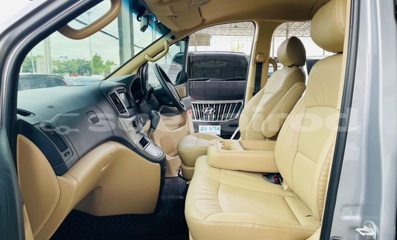 Buy Used Hyundai H1 Other Car in Bangkok in Bangkok Buy Used Hyundai H1 Other Car in Bangkok in Bangkok