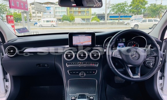 Buy Used Mercedes-Benz C-klasse Silver Car in Bangkok in Bangkok Buy Used Mercedes-Benz C-klasse Silver Car in Bangkok in Bangkok
