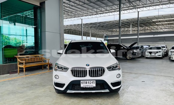 ซื้อ รถมือสอง BMW X1 ขาว รถยนต์ ใน %{เมือง} ใน กรุงเทพมหานคร