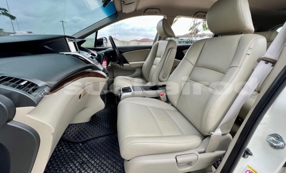 Buy Used Honda Odyssey White Car in Bangkok in Bangkok Buy Used Honda Odyssey White Car in Bangkok in Bangkok