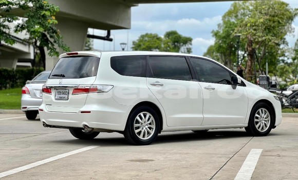 Buy Used Honda Odyssey White Car in Bangkok in Bangkok Buy Used Honda Odyssey White Car in Bangkok in Bangkok