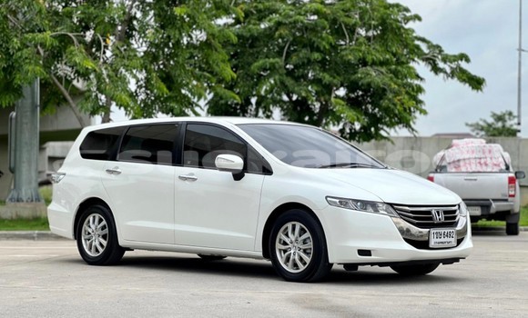 Buy Used Honda Odyssey White Car in Bangkok in Bangkok Buy Used Honda Odyssey White Car in Bangkok in Bangkok
