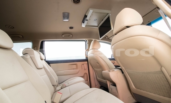 ซื้อ รถมือสอง Kia Carnival เงิน รถยนต์ ใน %{เมือง} ใน กรุงเทพมหานคร ซื้อ รถมือสอง Kia Carnival เงิน รถยนต์ ใน %{เมือง} ใน กรุงเทพมหานคร