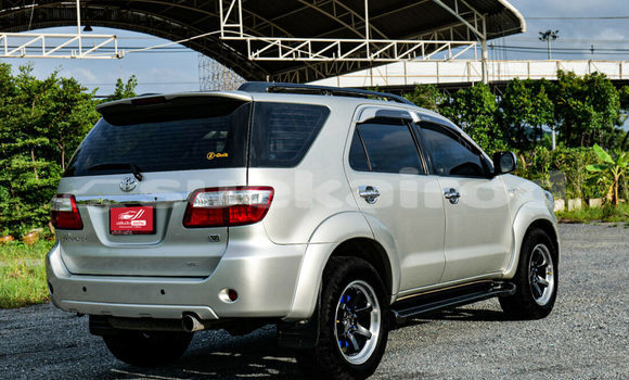 ซื้อ รถมือสอง Toyota Fortuner เงิน รถยนต์ ใน %{เมือง} ใน สระบุรี ซื้อ รถมือสอง Toyota Fortuner เงิน รถยนต์ ใน %{เมือง} ใน สระบุรี