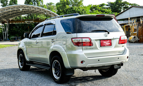 ซื้อ รถมือสอง Toyota Fortuner เงิน รถยนต์ ใน %{เมือง} ใน สระบุรี ซื้อ รถมือสอง Toyota Fortuner เงิน รถยนต์ ใน %{เมือง} ใน สระบุรี