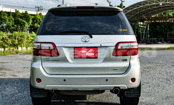 ซื้อ รถมือสอง Toyota Fortuner เงิน รถยนต์ ใน %{เมือง} ใน สระบุรี ซื้อ รถมือสอง Toyota Fortuner เงิน รถยนต์ ใน %{เมือง} ใน สระบุรี