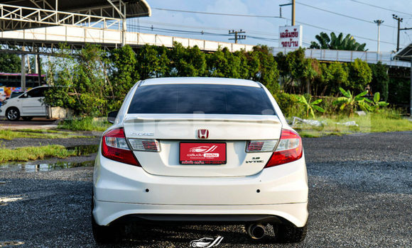 ซื้อ รถมือสอง Honda Civic ขาว รถยนต์ ใน %{เมือง} ใน สระบุรี ซื้อ รถมือสอง Honda Civic ขาว รถยนต์ ใน %{เมือง} ใน สระบุรี