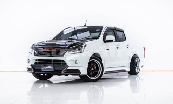 Buy Used Isuzu D-Max White Car in Bangkok in Bangkok Buy Used Isuzu D-Max White Car in Bangkok in Bangkok