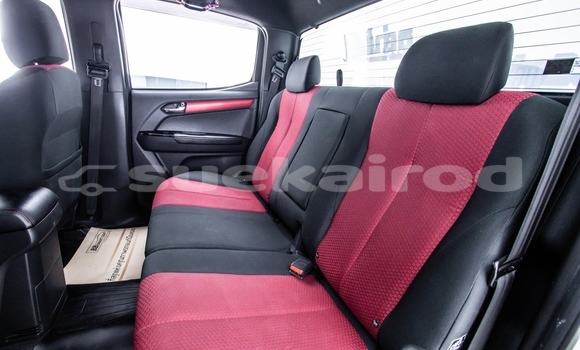 Buy Used Isuzu D-Max White Car in Bangkok in Bangkok Buy Used Isuzu D-Max White Car in Bangkok in Bangkok