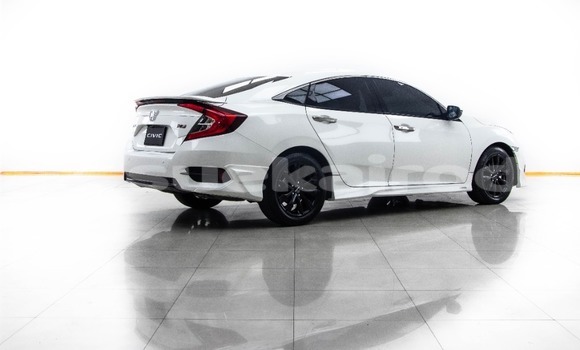 ซื้อ รถมือสอง Honda Civic ขาว รถยนต์ ใน %{เมือง} ใน กรุงเทพมหานคร ซื้อ รถมือสอง Honda Civic ขาว รถยนต์ ใน %{เมือง} ใน กรุงเทพมหานคร