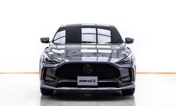 ซื้อ รถมือสอง MG 5 อื่น ๆ รถยนต์ ใน %{เมือง} ใน กรุงเทพมหานคร