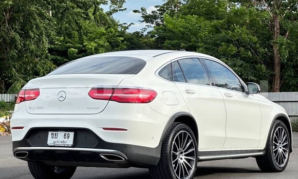 Buy Used Mercedes‒Benz GL–Class White Car in Bangkok in Bangkok Buy Used Mercedes‒Benz GL–Class White Car in Bangkok in Bangkok