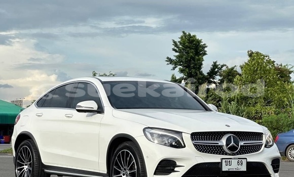 Buy Used Mercedes‒Benz GL–Class White Car in Bangkok in Bangkok Buy Used Mercedes‒Benz GL–Class White Car in Bangkok in Bangkok