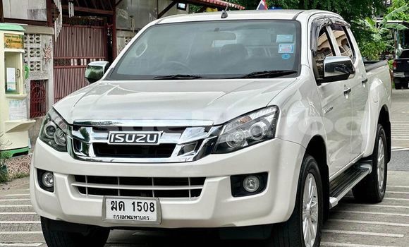 ซื้อ รถมือสอง Isuzu D-Max อื่น ๆ รถยนต์ ใน %{เมือง} ใน กรุงเทพมหานคร