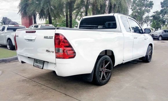 ซื้อ รถมือสอง Toyota Hiluxe Revo ขาว รถยนต์ ใน %{เมือง} ใน กรุงเทพมหานคร ซื้อ รถมือสอง Toyota Hiluxe Revo ขาว รถยนต์ ใน %{เมือง} ใน กรุงเทพมหานคร