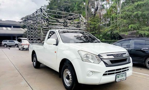 ซื้อ รถมือสอง Isuzu D-Max ขาว รถยนต์ ใน %{เมือง} ใน กรุงเทพมหานคร ซื้อ รถมือสอง Isuzu D-Max ขาว รถยนต์ ใน %{เมือง} ใน กรุงเทพมหานคร