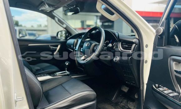 ซื้อ รถมือสอง Toyota Fortuner ขาว รถยนต์ ใน %{เมือง} ใน กรุงเทพมหานคร ซื้อ รถมือสอง Toyota Fortuner ขาว รถยนต์ ใน %{เมือง} ใน กรุงเทพมหานคร