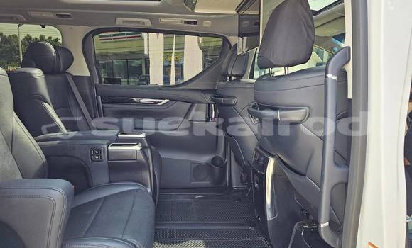 Buy Used Toyota Alphard White Car in Bangkok in Bangkok Buy Used Toyota Alphard White Car in Bangkok in Bangkok