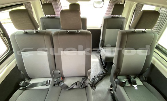 Buy Used Toyota Commuter White Car in Bangkok in Bangkok Buy Used Toyota Commuter White Car in Bangkok in Bangkok