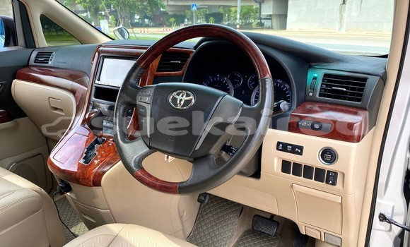 Buy Used Toyota Alphard Other Car in Bangkok in Bangkok Buy Used Toyota Alphard Other Car in Bangkok in Bangkok