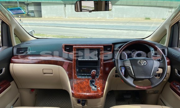 Buy Used Toyota Alphard Other Car in Bangkok in Bangkok Buy Used Toyota Alphard Other Car in Bangkok in Bangkok