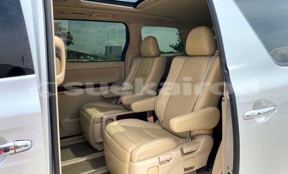 Buy Used Toyota Alphard Other Car in Bangkok in Bangkok Buy Used Toyota Alphard Other Car in Bangkok in Bangkok