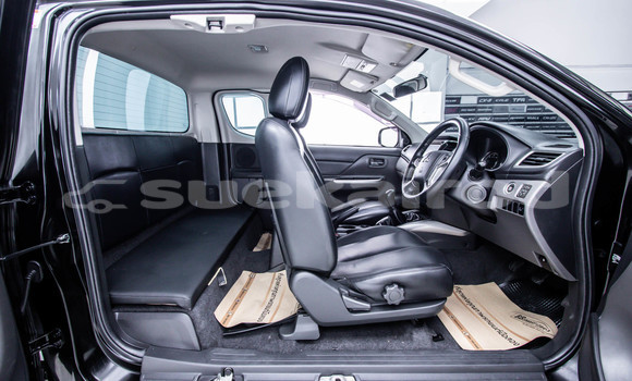 ซื้อ รถมือสอง Mitsubishi Triton สีดำ รถยนต์ ใน %{เมือง} ใน กรุงเทพมหานคร ซื้อ รถมือสอง Mitsubishi Triton สีดำ รถยนต์ ใน %{เมือง} ใน กรุงเทพมหานคร