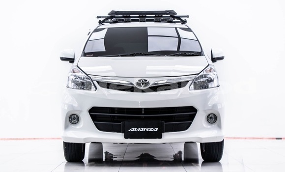 Buy Used Toyota Avanza White Car in Bangkok in Bangkok