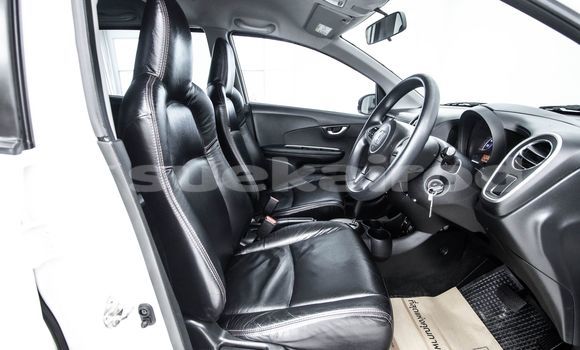 Buy Used Honda Mobilio White Car in Bangkok in Bangkok Buy Used Honda Mobilio White Car in Bangkok in Bangkok