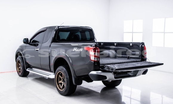 ซื้อ รถมือสอง Mitsubishi Triton สีดำ รถยนต์ ใน %{เมือง} ใน กรุงเทพมหานคร ซื้อ รถมือสอง Mitsubishi Triton สีดำ รถยนต์ ใน %{เมือง} ใน กรุงเทพมหานคร