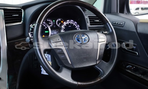 Buy Used Toyota Vellfire White Car in Bangkok in Bangkok Buy Used Toyota Vellfire White Car in Bangkok in Bangkok