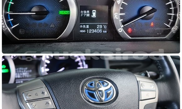 Buy Used Toyota Vellfire White Car in Bangkok in Bangkok Buy Used Toyota Vellfire White Car in Bangkok in Bangkok