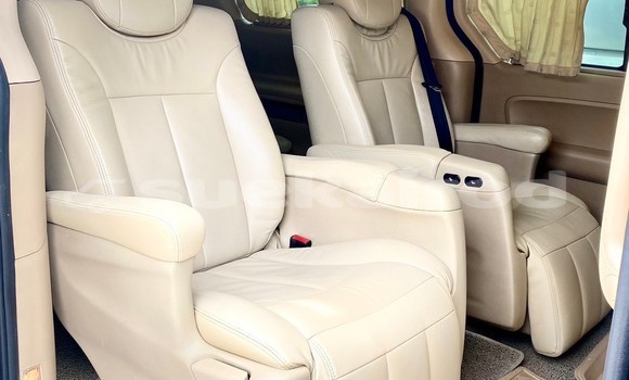 Buy Used Hyundai H1 Black Car in Bangkok in Bangkok Buy Used Hyundai H1 Black Car in Bangkok in Bangkok