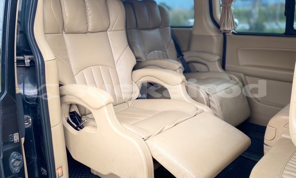 Buy Used Hyundai H1 Black Car in Bangkok in Bangkok Buy Used Hyundai H1 Black Car in Bangkok in Bangkok