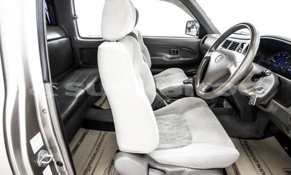 ซื้อ รถมือสอง Toyota Hilux สีน้ำตาล รถยนต์ ใน %{เมือง} ใน กรุงเทพมหานคร ซื้อ รถมือสอง Toyota Hilux สีน้ำตาล รถยนต์ ใน %{เมือง} ใน กรุงเทพมหานคร