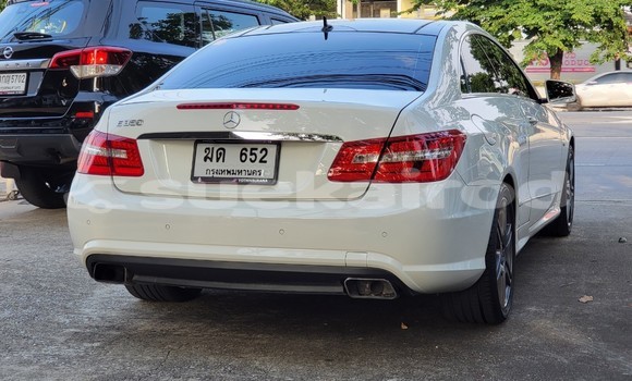 ซื้อ รถมือสอง Mercedes-Benz E200 ขาว รถยนต์ ใน %{เมือง} ใน กรุงเทพมหานคร ซื้อ รถมือสอง Mercedes-Benz E200 ขาว รถยนต์ ใน %{เมือง} ใน กรุงเทพมหานคร