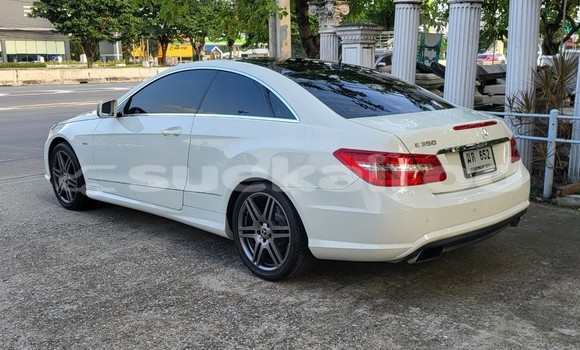 ซื้อ รถมือสอง Mercedes-Benz E200 ขาว รถยนต์ ใน %{เมือง} ใน กรุงเทพมหานคร ซื้อ รถมือสอง Mercedes-Benz E200 ขาว รถยนต์ ใน %{เมือง} ใน กรุงเทพมหานคร