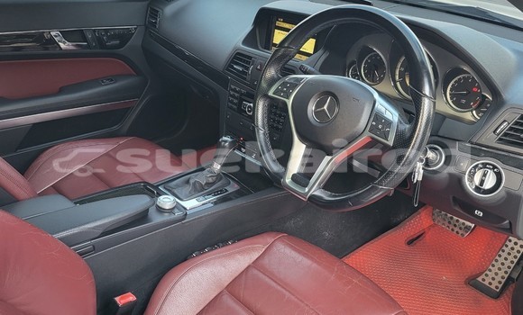 ซื้อ รถมือสอง Mercedes-Benz E200 ขาว รถยนต์ ใน %{เมือง} ใน กรุงเทพมหานคร ซื้อ รถมือสอง Mercedes-Benz E200 ขาว รถยนต์ ใน %{เมือง} ใน กรุงเทพมหานคร