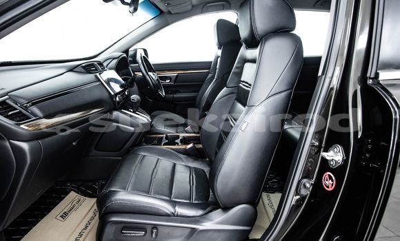 Buy Used Honda CR-V Green Car in Bangkok in Bangkok Buy Used Honda CR-V Green Car in Bangkok in Bangkok