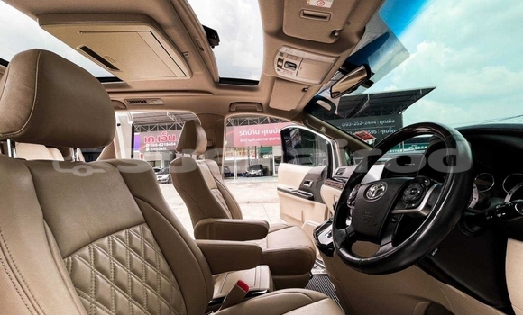 ซื้อ รถมือสอง Toyota Alphard ขาว รถยนต์ ใน %{เมือง} ใน กรุงเทพมหานคร ซื้อ รถมือสอง Toyota Alphard ขาว รถยนต์ ใน %{เมือง} ใน กรุงเทพมหานคร