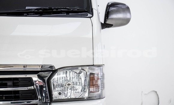 ซื้อ รถมือสอง Toyota Ventury ขาว รถยนต์ ใน %{เมือง} ใน กรุงเทพมหานคร ซื้อ รถมือสอง Toyota Ventury ขาว รถยนต์ ใน %{เมือง} ใน กรุงเทพมหานคร