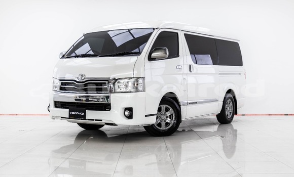 ซื้อ รถมือสอง Toyota Ventury ขาว รถยนต์ ใน %{เมือง} ใน กรุงเทพมหานคร ซื้อ รถมือสอง Toyota Ventury ขาว รถยนต์ ใน %{เมือง} ใน กรุงเทพมหานคร