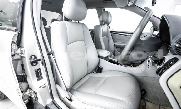 ซื้อ รถมือสอง Mercedes-Benz C180 coupe อื่น ๆ รถยนต์ ใน %{เมือง} ใน กรุงเทพมหานคร ซื้อ รถมือสอง Mercedes-Benz C180 coupe อื่น ๆ รถยนต์ ใน %{เมือง} ใน กรุงเทพมหานคร