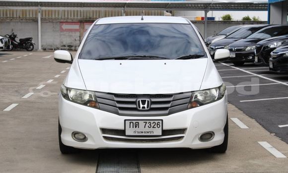 Buy Used Honda City White Car in Bangkok in Bangkok